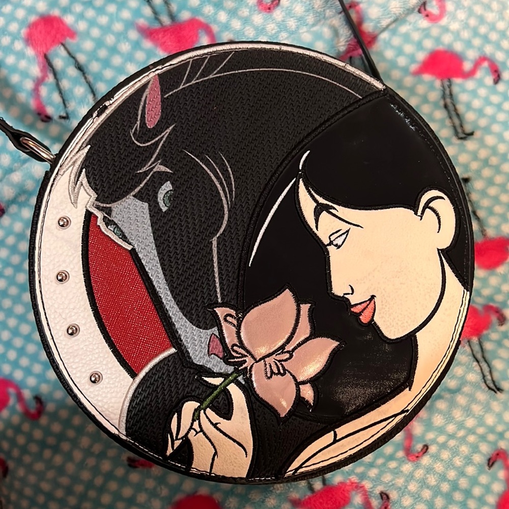 NWOT Mulan crossbody